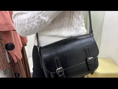 ❤️ Masturbazione publica di a ghjovana cagna FeralBerry cù un dildo in a sala di prove ️❌ Solo porno à co.f150pulse.top ☑