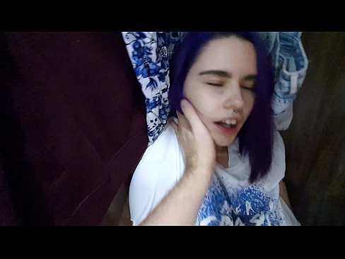 ❤️ Truvò a mo surella in l'armadiu è l'aiutò à cum ️❌ Solo porno à co.f150pulse.top ☑